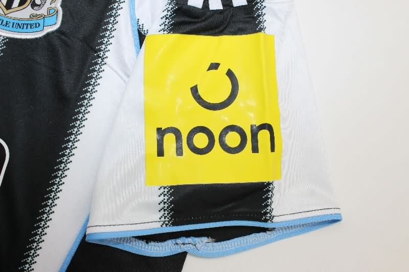 Thailand Quality(AAA) 25/26 Newcastle United Home Soccer Jersey