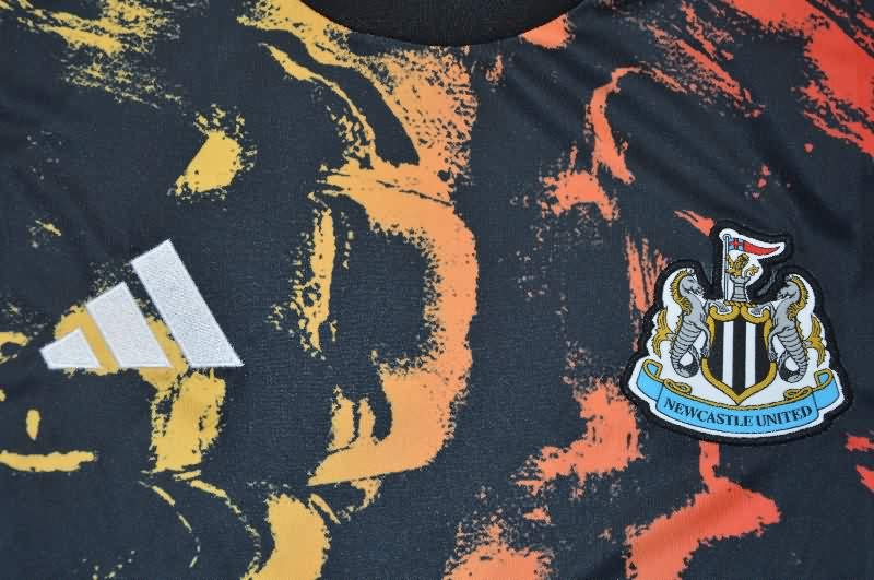 Thailand Quality(AAA) 25/26 Newcastle United Training Soccer Jersey