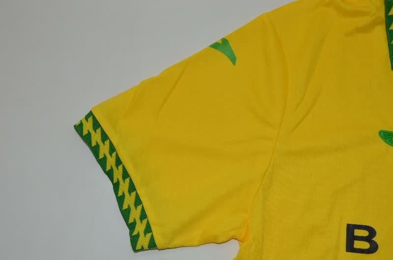 Thailand Quality(AAA) 25/26 Norwich Home Soccer Jersey