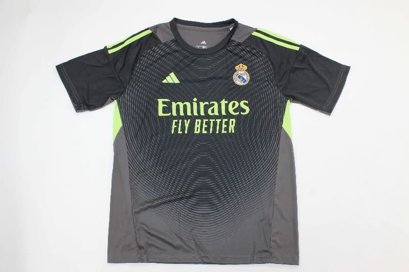 Thailand Quality(AAA) 25/26 Real Madrid Goalkeeper Black Soccer Jersey