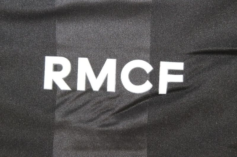 Thailand Quality(AAA) 25/26 Real Madrid Goalkeeper Black Soccer Jersey Leaked