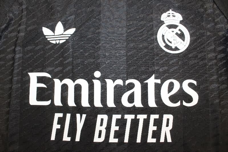 Thailand Quality(AAA) 25/26 Real Madrid Goalkeeper Black Soccer Jersey (Player)