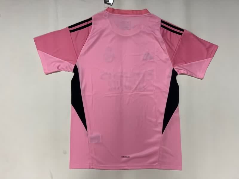 Thailand Quality(AAA) 25/26 Real Madrid Goalkeeper Pink Soccer Jersey
