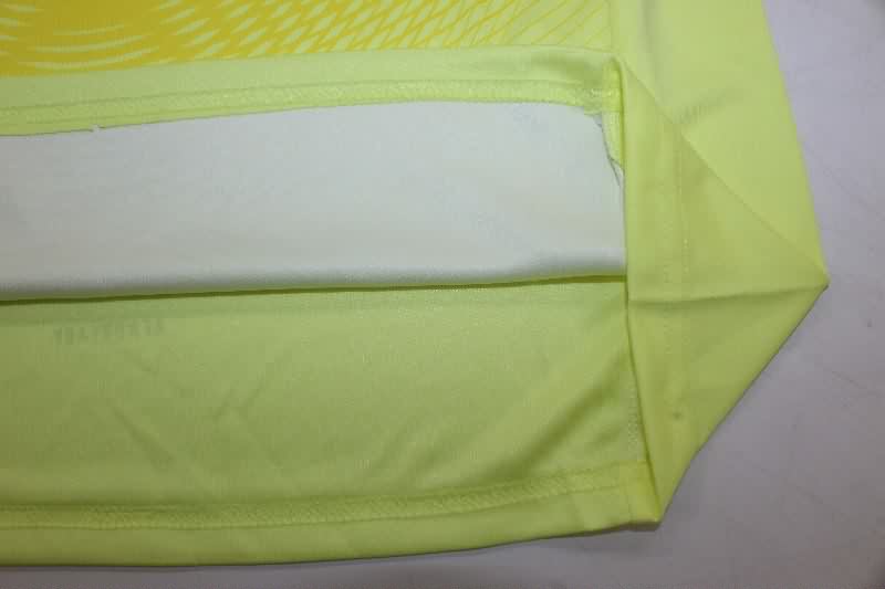 Thailand Quality(AAA) 25/26 Real Madrid Goalkeeper Yellow Soccer Jersey