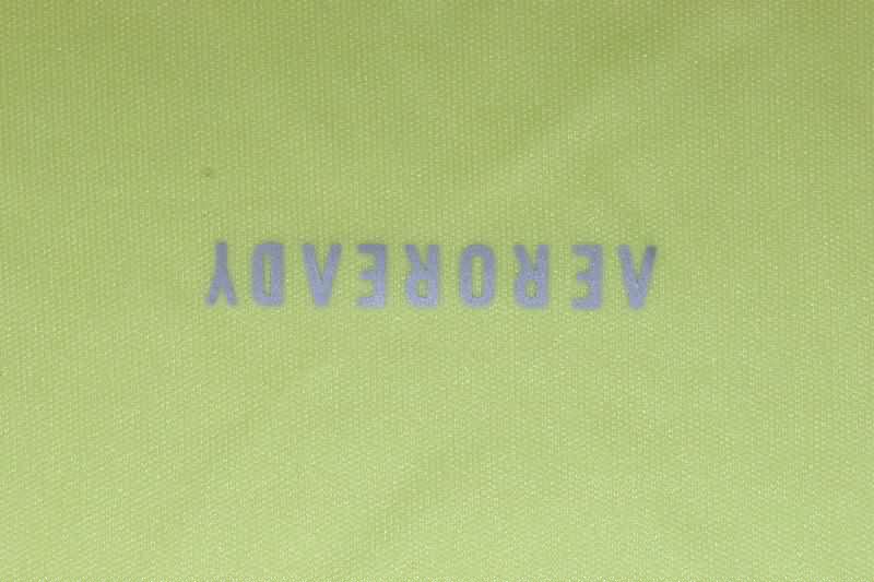 Thailand Quality(AAA) 25/26 Real Madrid Goalkeeper Yellow Soccer Jersey