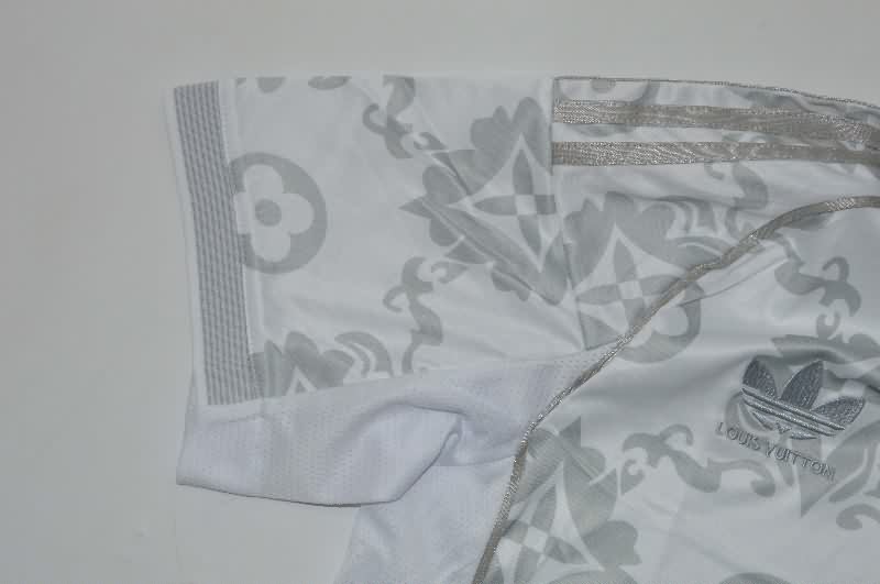 Thailand Quality(AAA) 25/26 Real Madrid Special Soccer Jersey 04