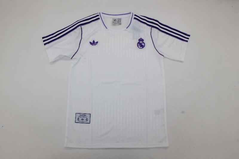 Thailand Quality(AAA) 25/26 Real Madrid Training Soccer Jersey 06