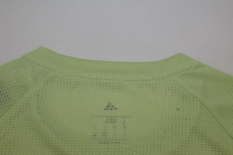 Thailand Quality(AAA) 25/26 Real Madrid Training Soccer Jersey (Player) 04