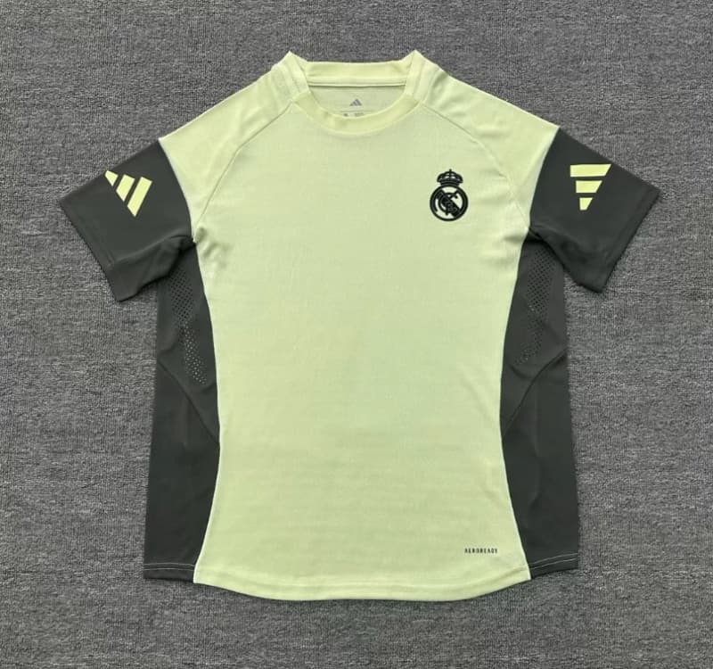 Thailand Quality(AAA) 25/26 Real Madrid Training Soccer Jersey (Player) 07