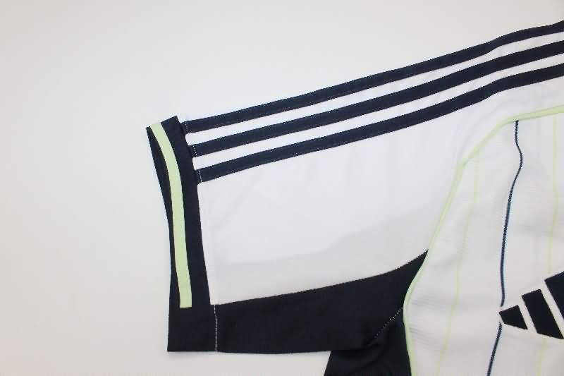 Thailand Quality(AAA) 25/26 Real Madrid Travel Soccer Jersey