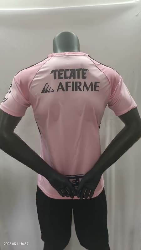 Thailand Quality(AAA) 25/26 Tigres UANL Goalkeeper Pink Soccer Jersey