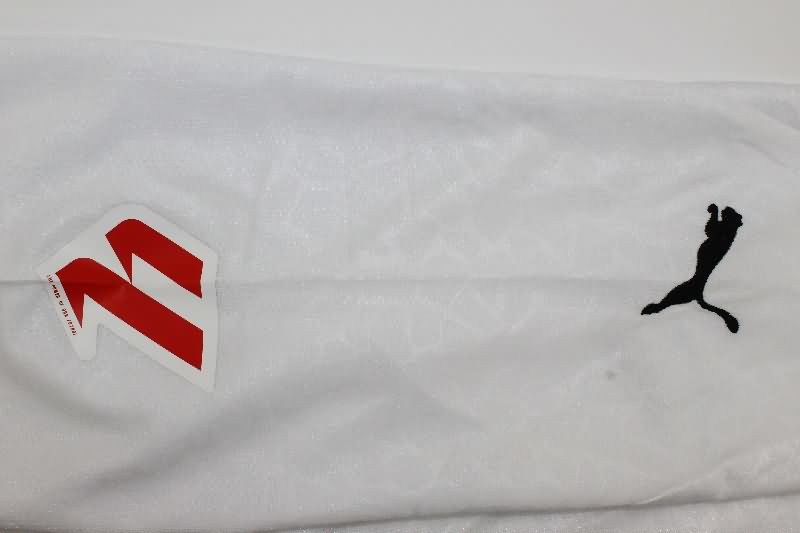 Thailand Quality(AAA) 25/26 Valencia Home Soccer Jersey