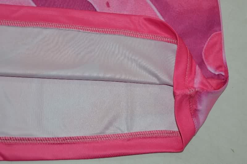 Thailand Quality(AAA) 25/26 Venezia Goalkeeper Pink Long Sleeve Soccer Jersey