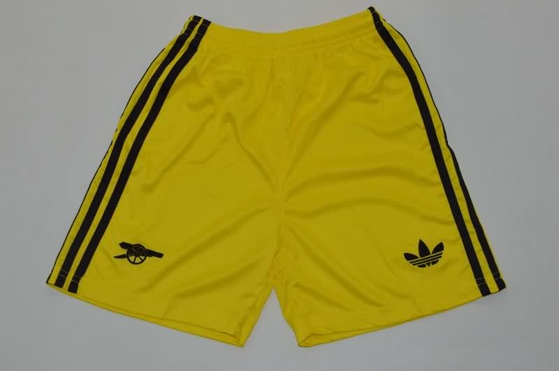 25/26 Arsenal Goalkeeper Yellow Kids Soccer Jersey And Shorts 02