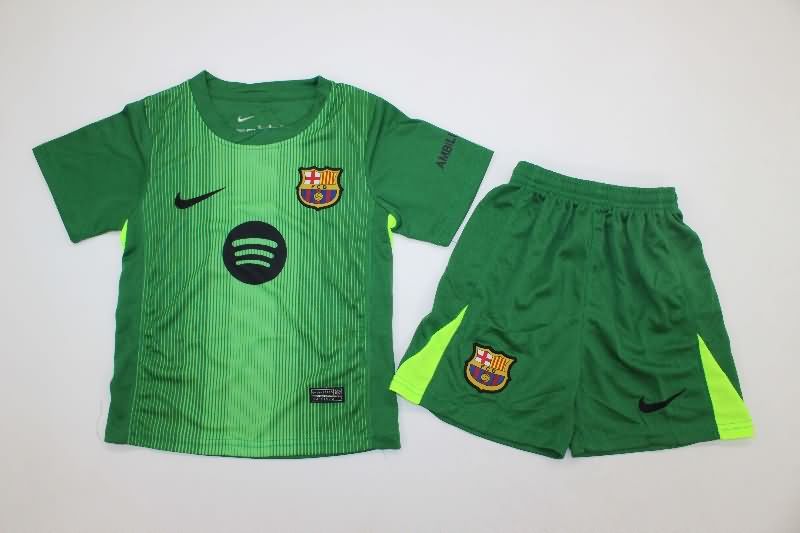 25/26 Barcelona Goalkeeper Green Kids Soccer Jersey And Shorts