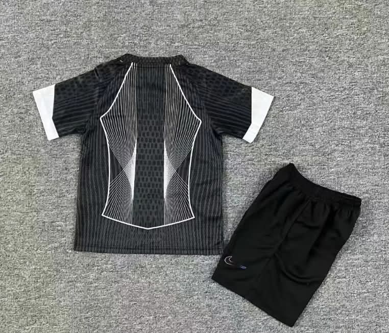 25/26 Barcelona Training Kids Soccer Jersey And Shorts 04