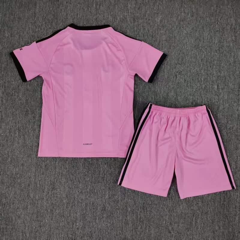 25/26 Bayern Munich Goalkeeper Pink Kids Soccer Jersey And Shorts
