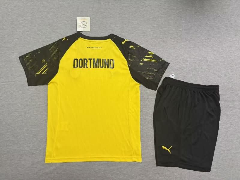 25/26 Dortmund Home Kids Soccer Jersey And Shorts Leaked