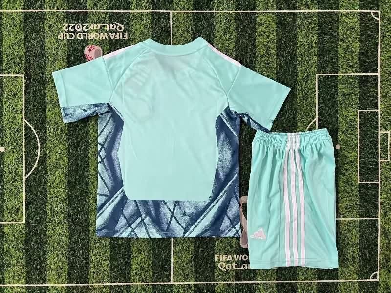 2026 Germany World Cup Goalkeeper Green Kids Soccer Jersey And Shorts