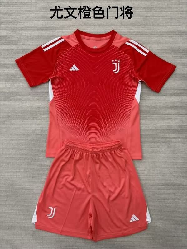25/26 Juventus Goalkeeper Red Kids Soccer Jersey And Shorts