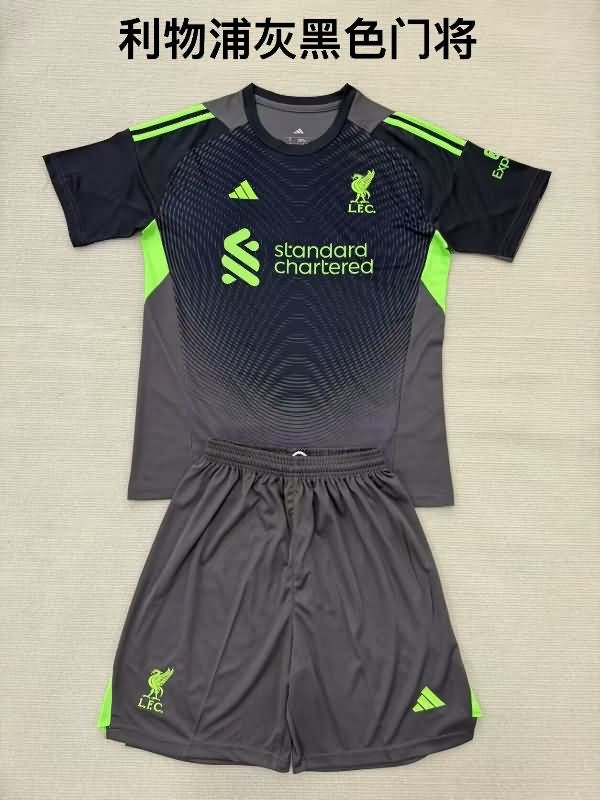 25/26 Liverpool Goalkeeper Black Kids Soccer Jersey And Shorts Leaked
