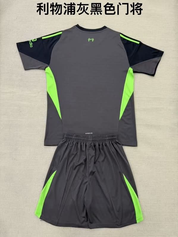 25/26 Liverpool Goalkeeper Black Kids Soccer Jersey And Shorts Leaked