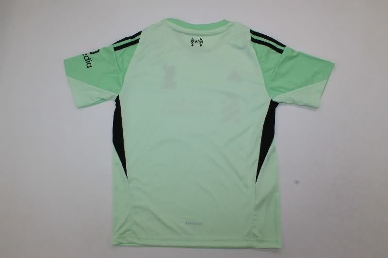 25/26 Liverpool Goalkeeper Green Kids Soccer Jersey And Shorts Leaked