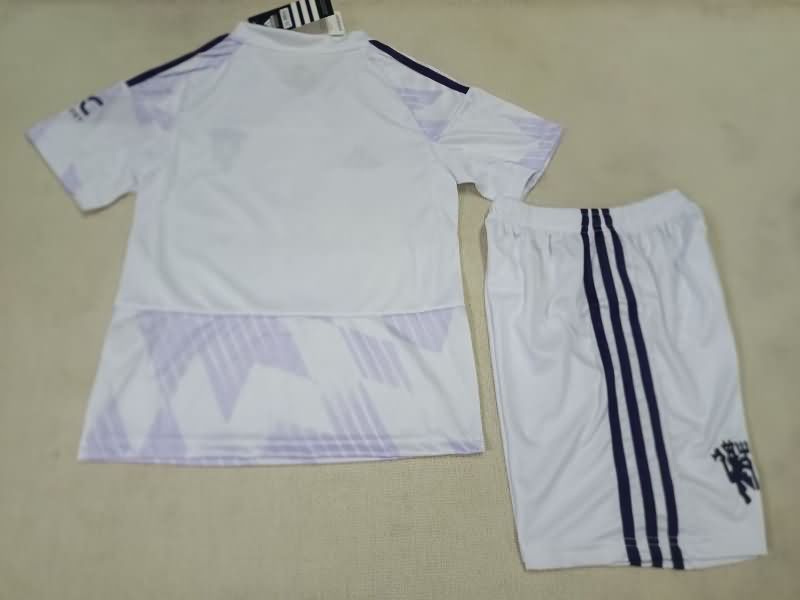 25/26 Manchester United Away Kids Soccer Jersey And Shorts Leaked