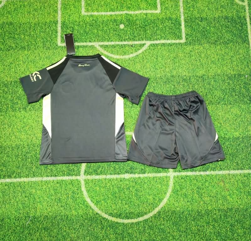 25/26 Manchester United Goalkeeper Black Kids Soccer Jersey And Shorts