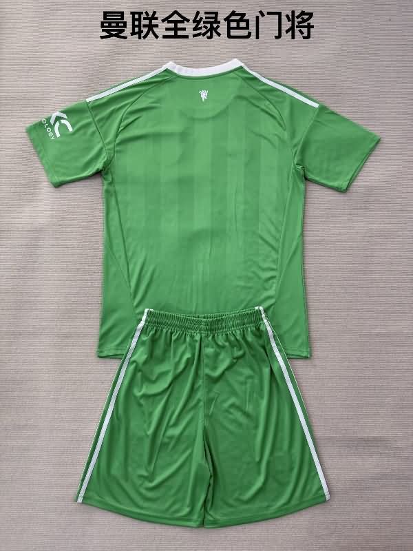 25/26 Manchester United Goalkeeper Green Kids Soccer Jersey And Shorts