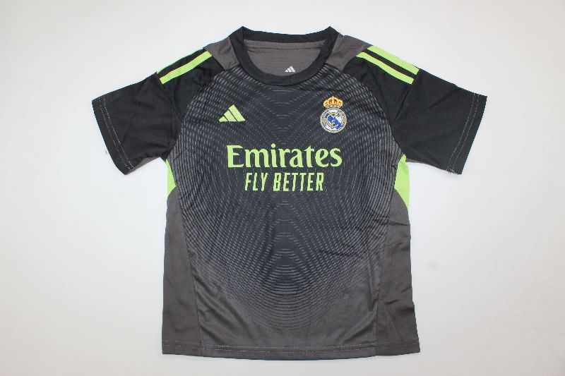 25/26 Real Madrid Goalkeeper Black Kids Soccer Jersey And Shorts