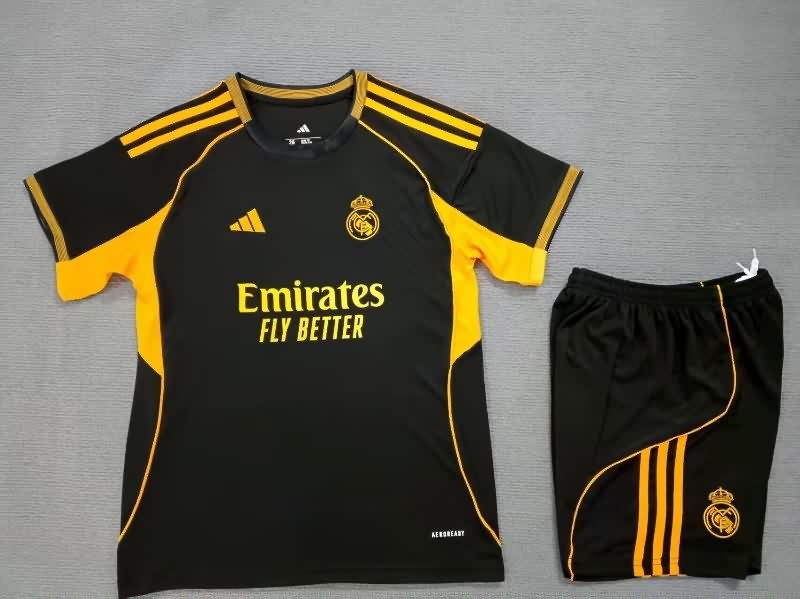 25/26 Real Madrid Special Kids Soccer Jersey And Shorts 05