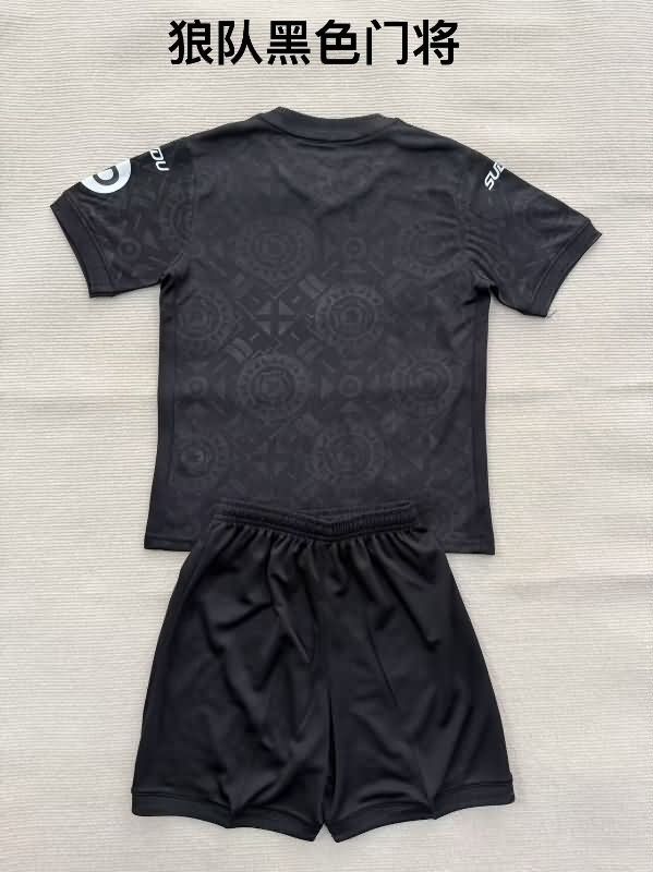 25/26 Wolves Goalkeeper Black Kids Soccer Jersey And Shorts