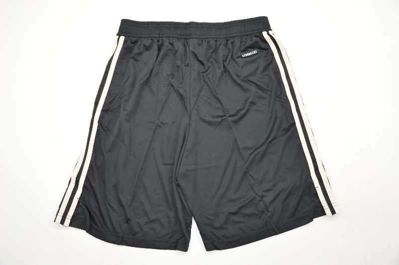Thailand Quality(AAA) 25/26 Bayern Munich Third Soccer Shorts