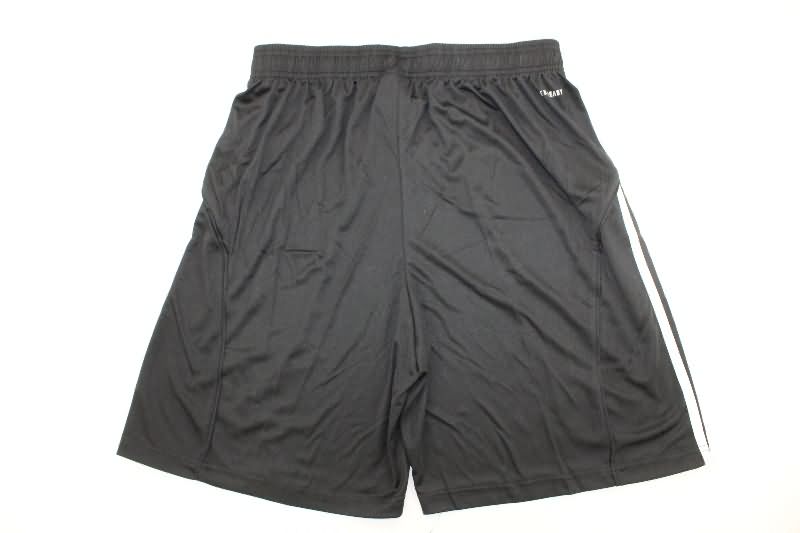 Thailand Quality(AAA) 2025/26 Manchester United Black Soccer Shorts
