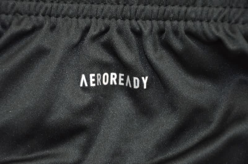 Thailand Quality(AAA) 25/26 Newcastle United Black Soccer Shorts