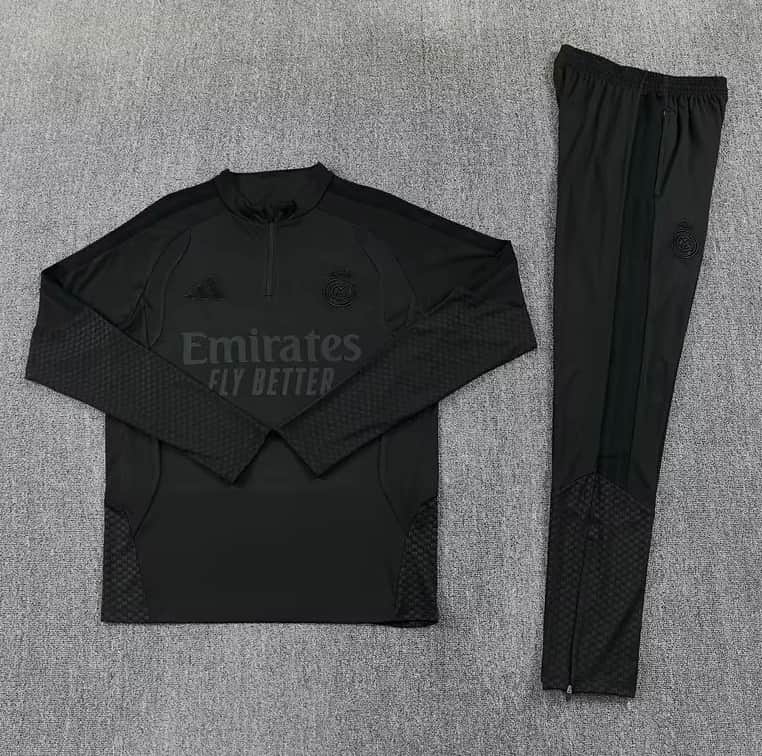 Thailand Quality(AAA) 25/26 Real Madrid Black Soccer Tracksuit 08