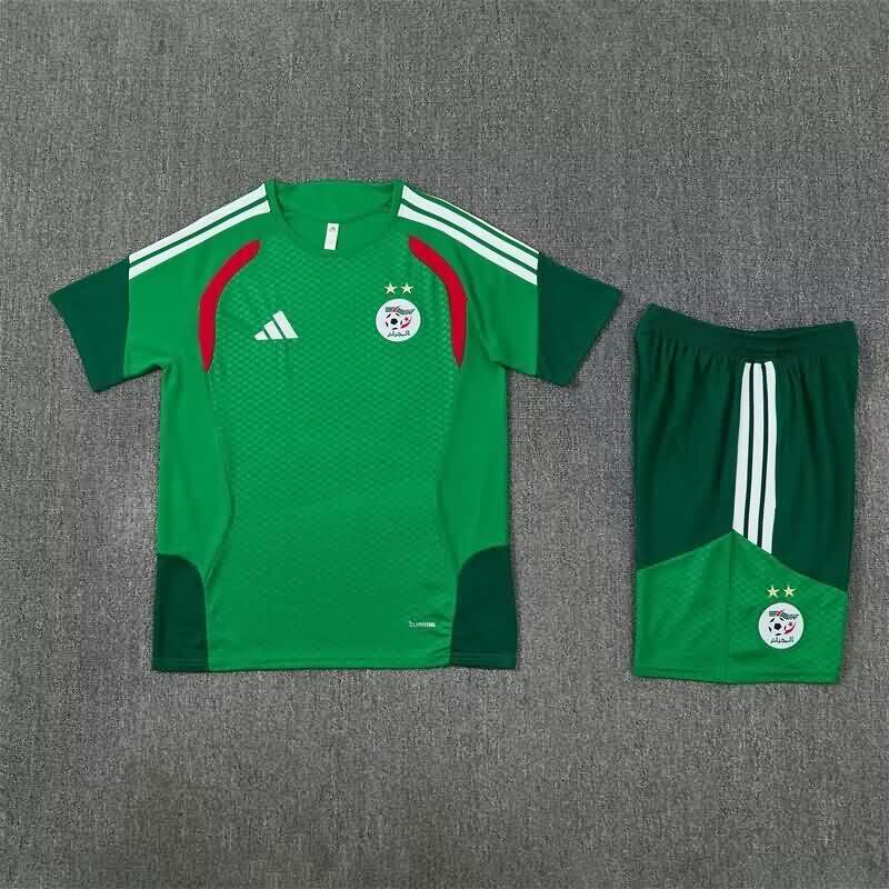 Thailand Quality(AAA) 2026 Algeria Green Soccer Training Sets 02