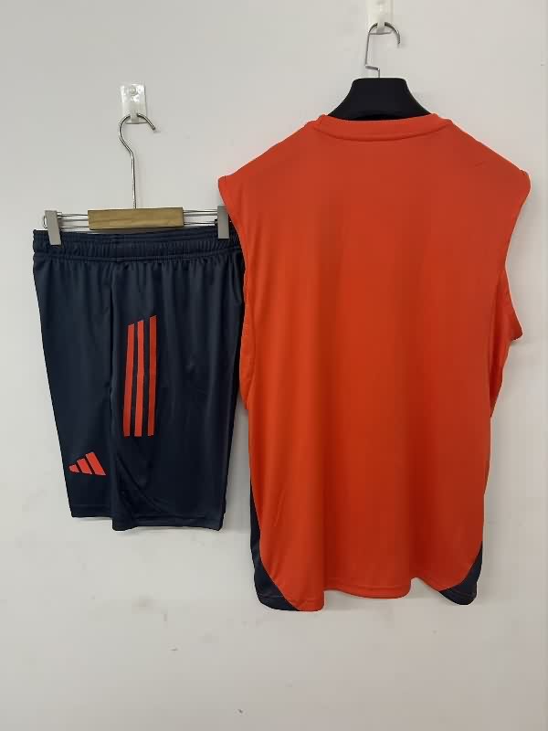 Thailand Quality(AAA) 25/26 Bayern Munich Orange Soccer Training Sets 02