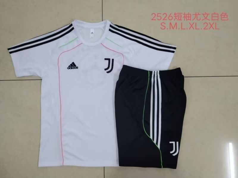 Thailand Quality(AAA) 25/26 Juventus White Soccer Training Sets 03