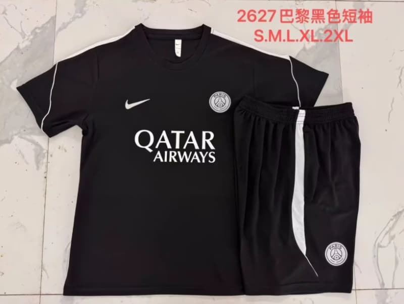 Thailand Quality(AAA) 25/26 Paris St Germain Black Soccer Training Sets 02