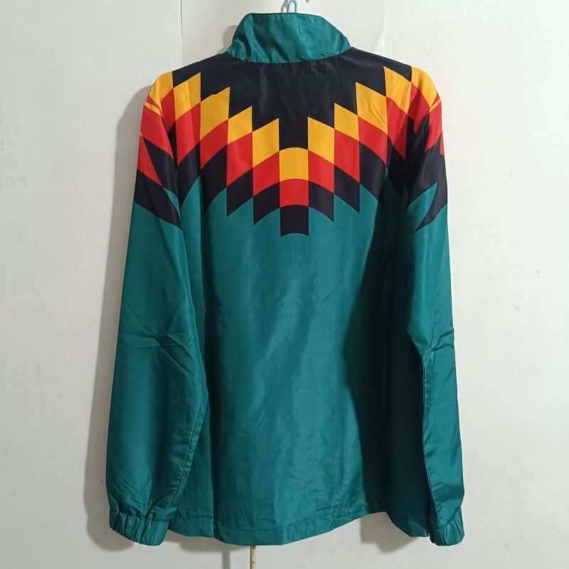 Thailand Quality(AAA) 2025 Germany Green Soccer Windbreaker