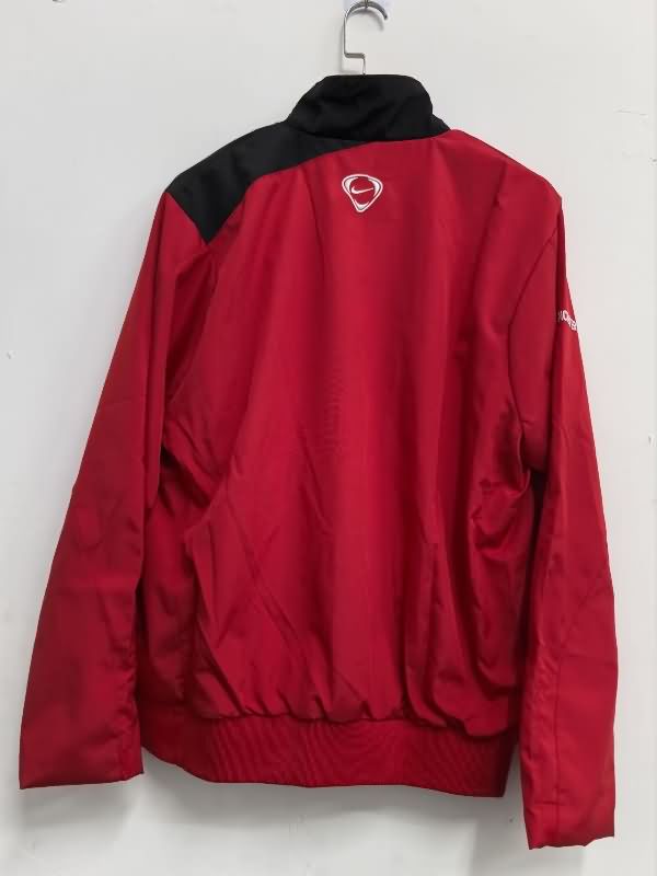 Thailand Quality(AAA) 25/26 Manchester United Red Soccer Windbreaker 02