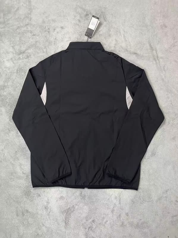 Thailand Quality(AAA) 25/26 Newcastle United Black Soccer Windbreaker