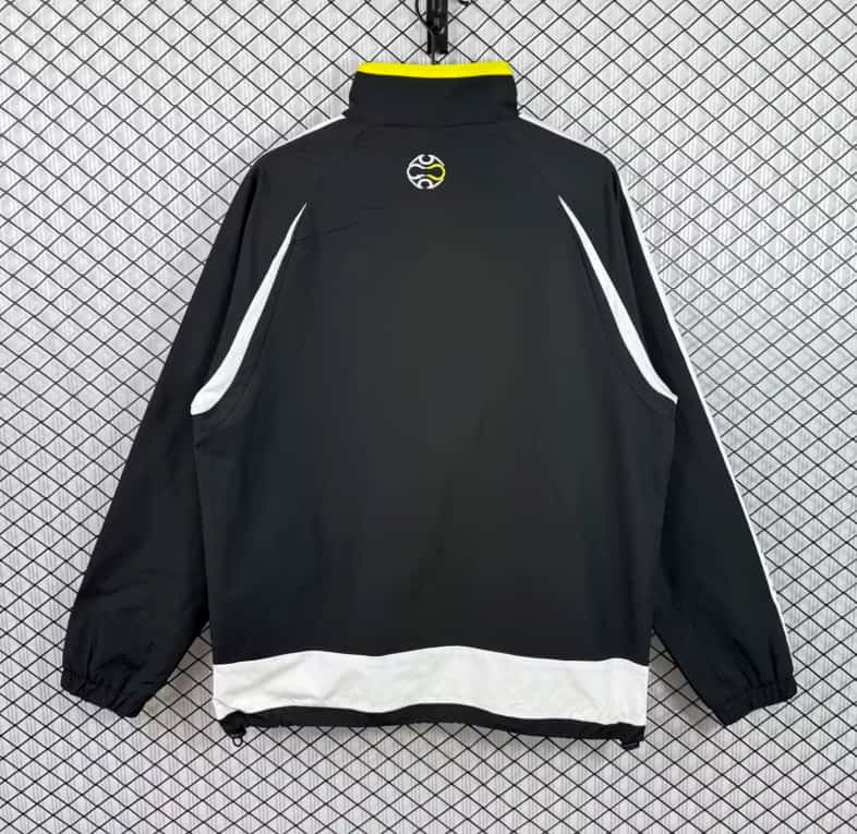Thailand Quality(AAA) 25/26 Real Madrid Black Soccer Windbreaker 06