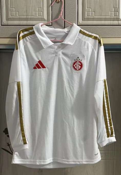 Thailand Quality(AAA) 2026 Sport Club Internacional Away Long Sleeve Soccer Jersey