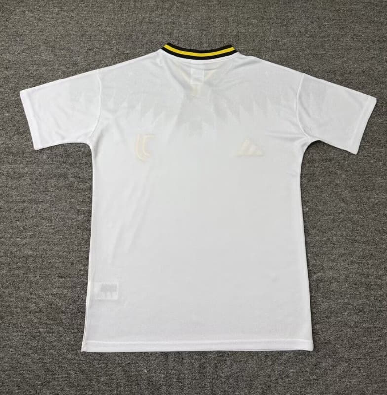 Thailand Quality(AAA) 26/27 Juventus Training Soccer Jersey