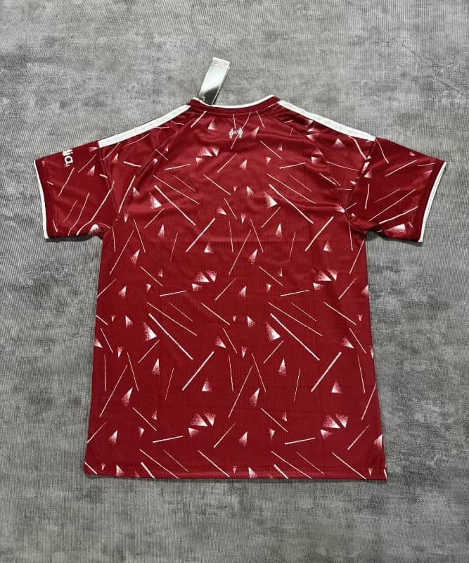 Thailand Quality(AAA) 26/27 Liverpool Home Soccer Jersey (Leaked)