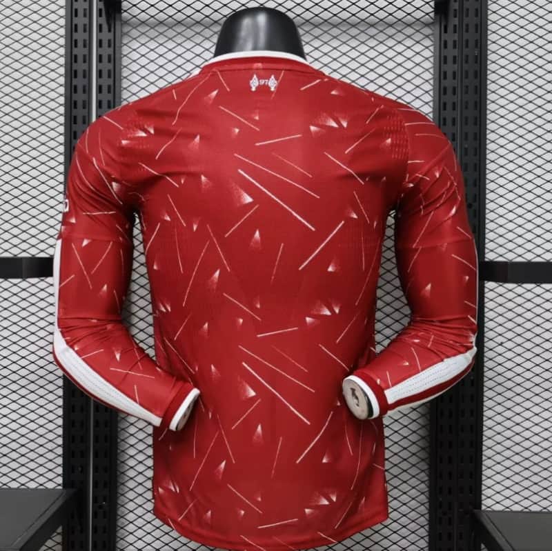 Thailand Quality(AAA) 26/27 Liverpool Home Long Sleeve Soccer Jersey (Player) Leaked