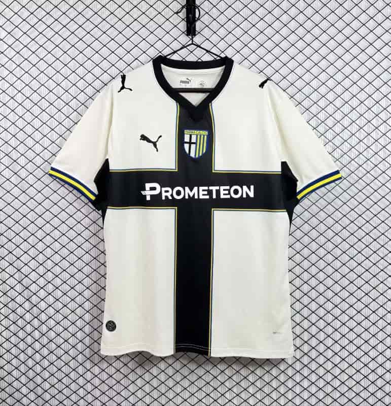 Thailand Quality(AAA) 26/27 Parma Home Soccer Jersey
